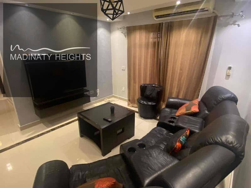 2 e957ac25-77d7-4c68-a8d0-976b7ab2448d. jpg