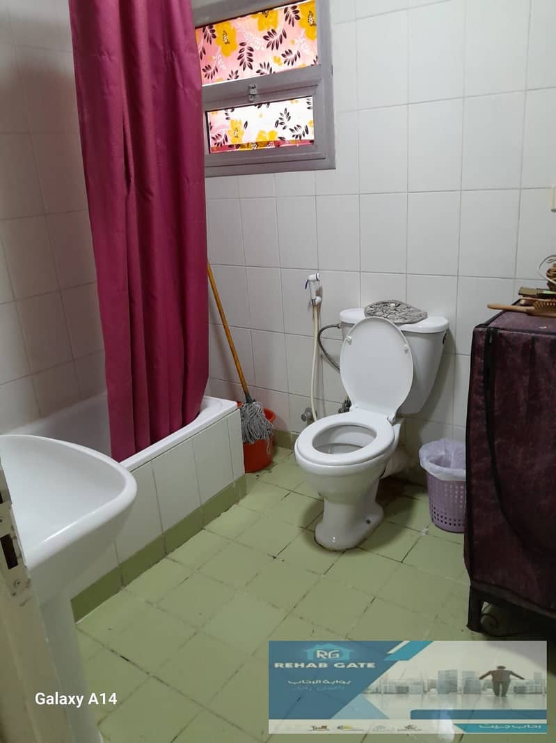 5 c799f647-e931-46e5-9e63-3d14db4bb12e. jpg