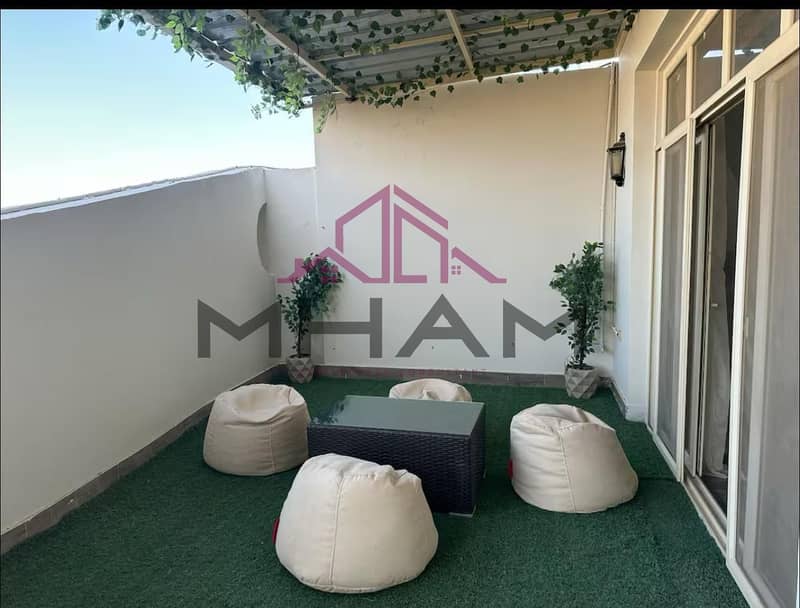 8 photo_5776278693394189063_y. jpg