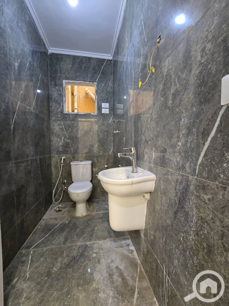 13 WhatsApp Image 2025-10-21 at 2.41. 49 PM (1). jpeg