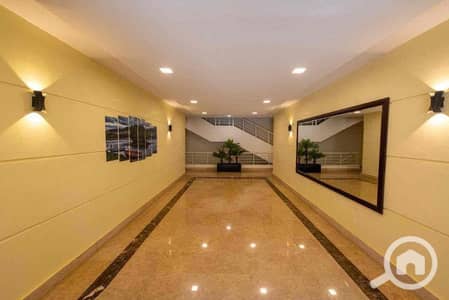 3 Bedroom Flat for Sale in 6th of October, Giza - IMG_2959. jpg