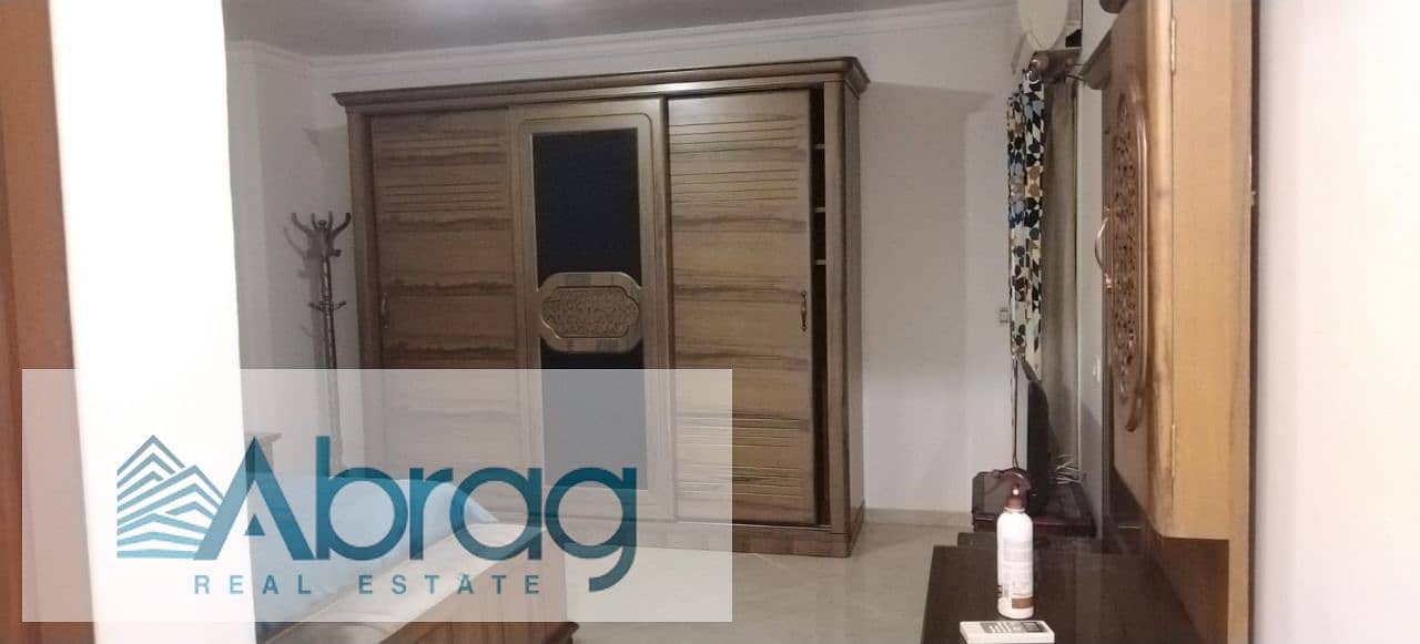 4 WhatsApp Image 2025-09-29 at 19.37. 17_129d1a5d. jpg