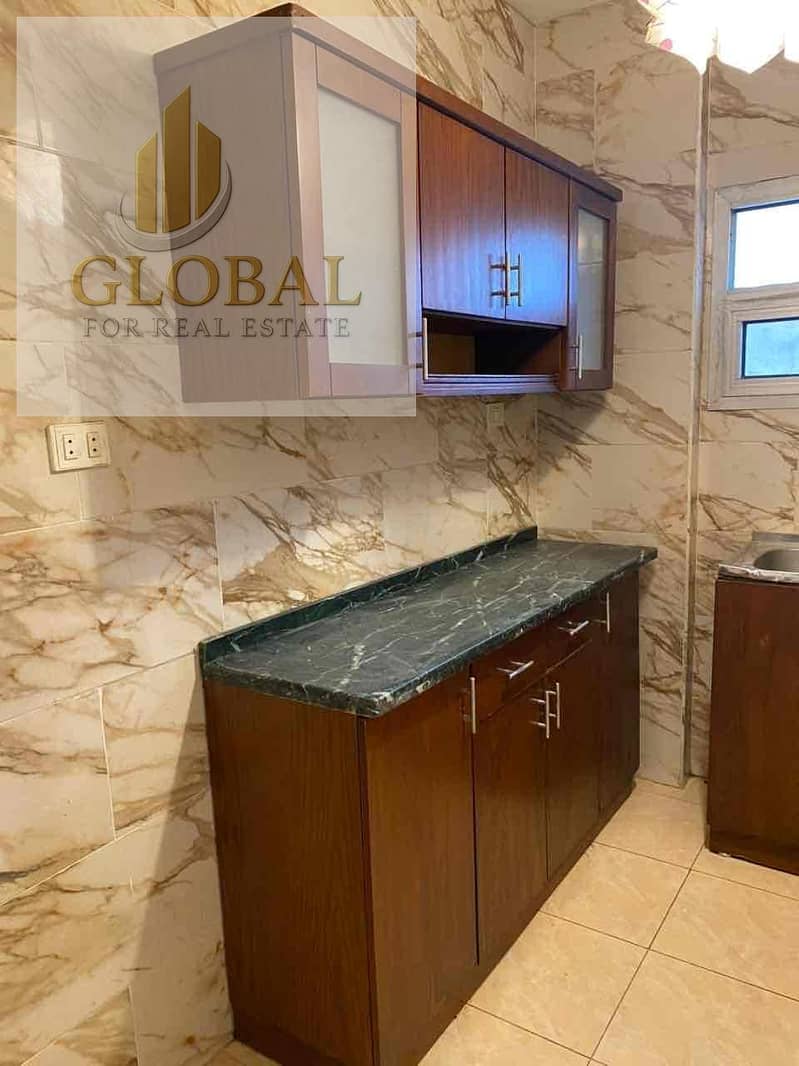 11 6abd9feb-330b-4550-9e94-d7a4237c8451. jpg