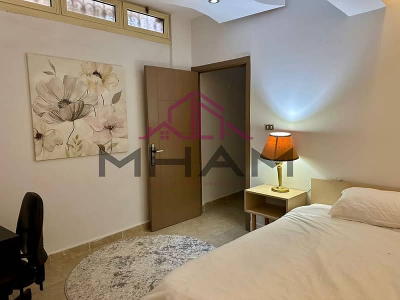 5 photo_5776278693394189082_y. jpg