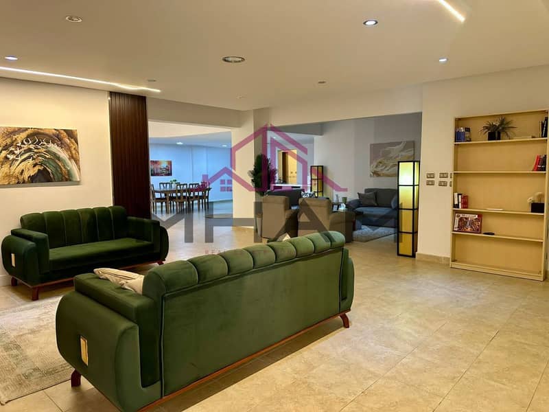 7 photo_5776278693394189084_y. jpg