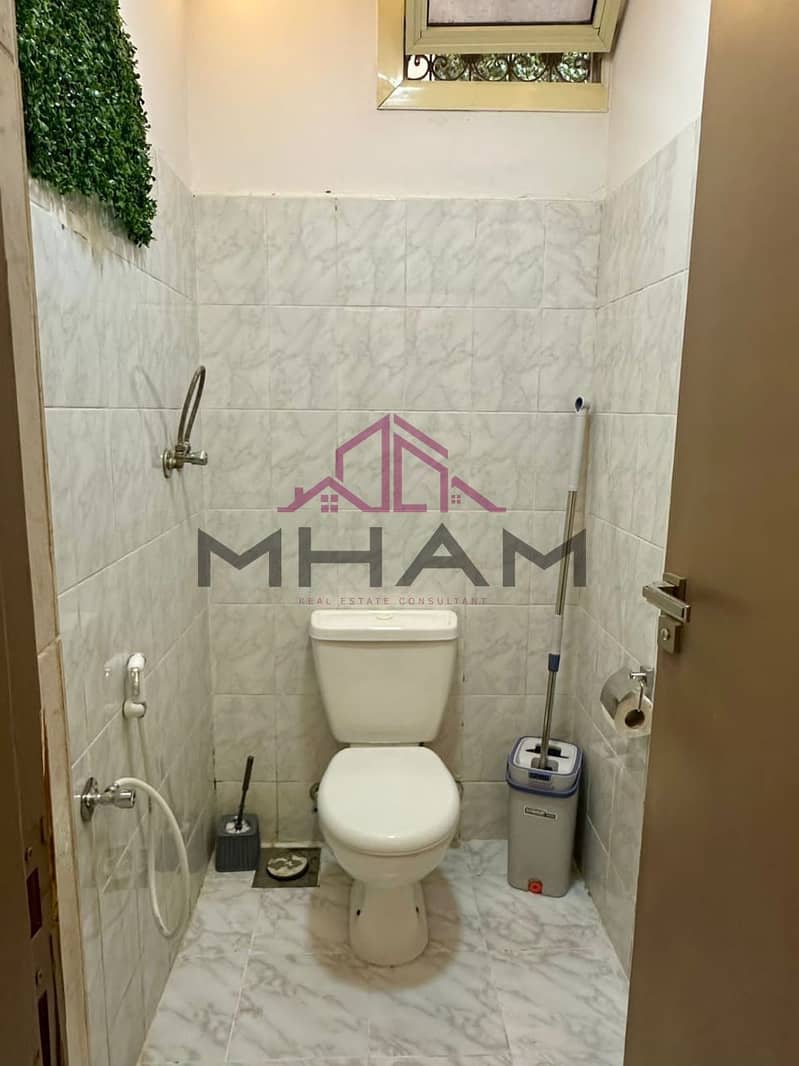 12 photo_5776278693394189090_y. jpg