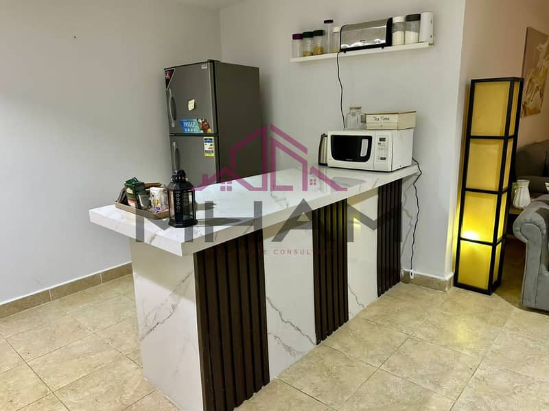 13 photo_5776278693394189091_y. jpg