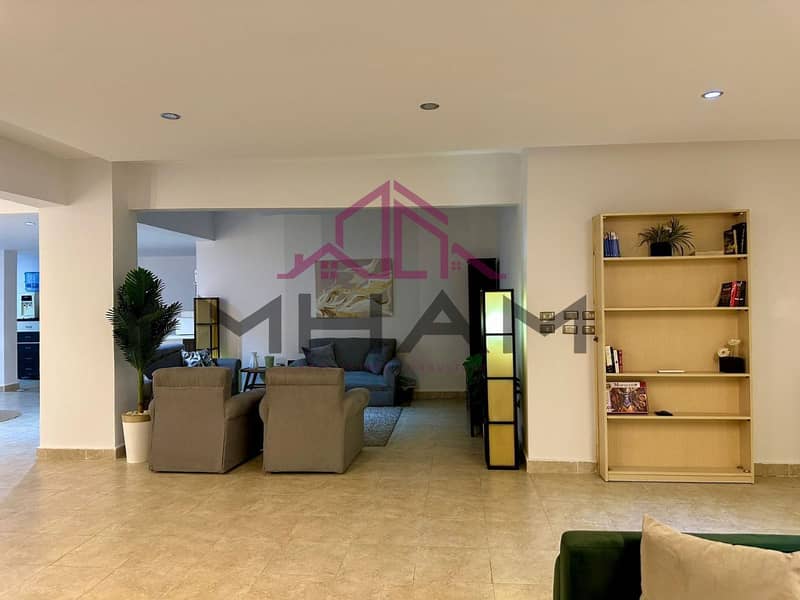 16 photo_5776278693394189094_y. jpg