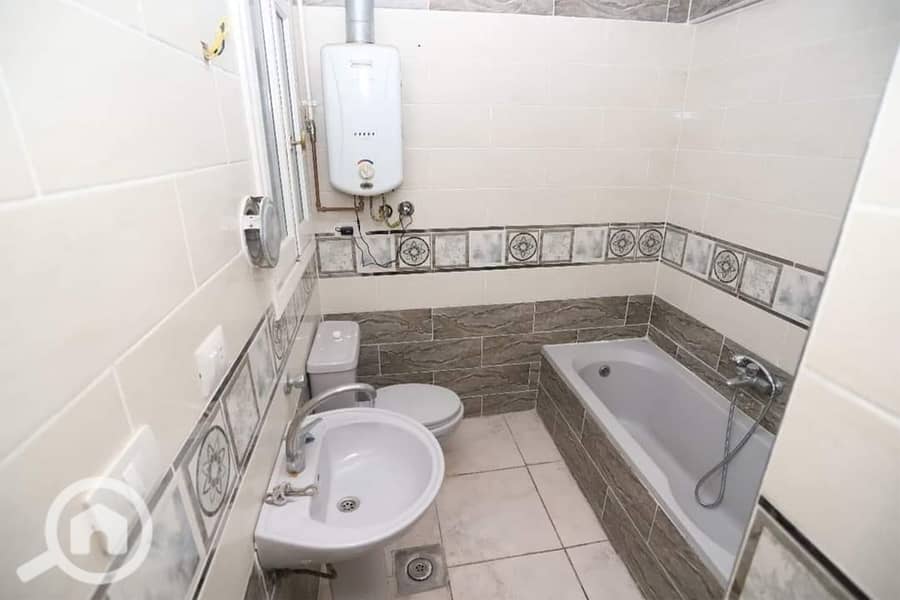 8 Untitled-2-Recovered_0007_WhatsApp Image 2025-11-02 at 2.10. 28 PM. jpg