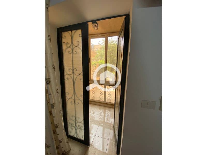 21 ce05f78f-d997-4eb7-bde1-4ce368e3d14c. jpg