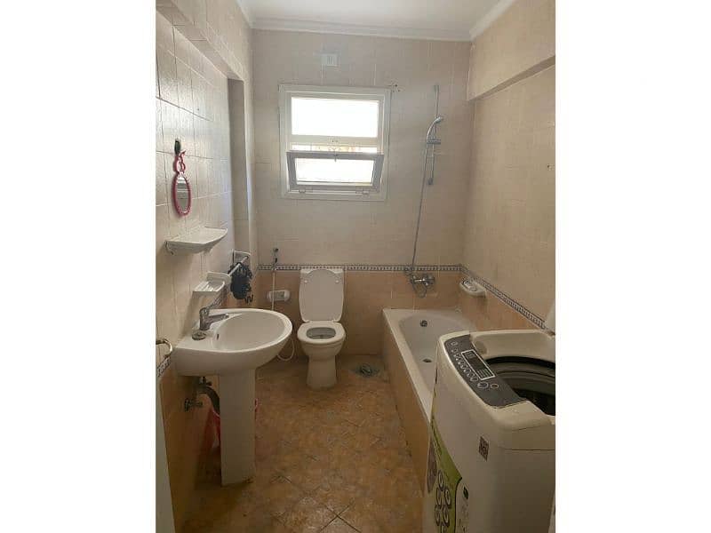 27 fa02603a-a3c3-4696-9dd0-fd1484d7b755. jpg