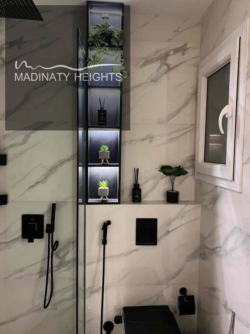 7 63be5c03-8667-49cd-8f34-de975eec2350. jpg