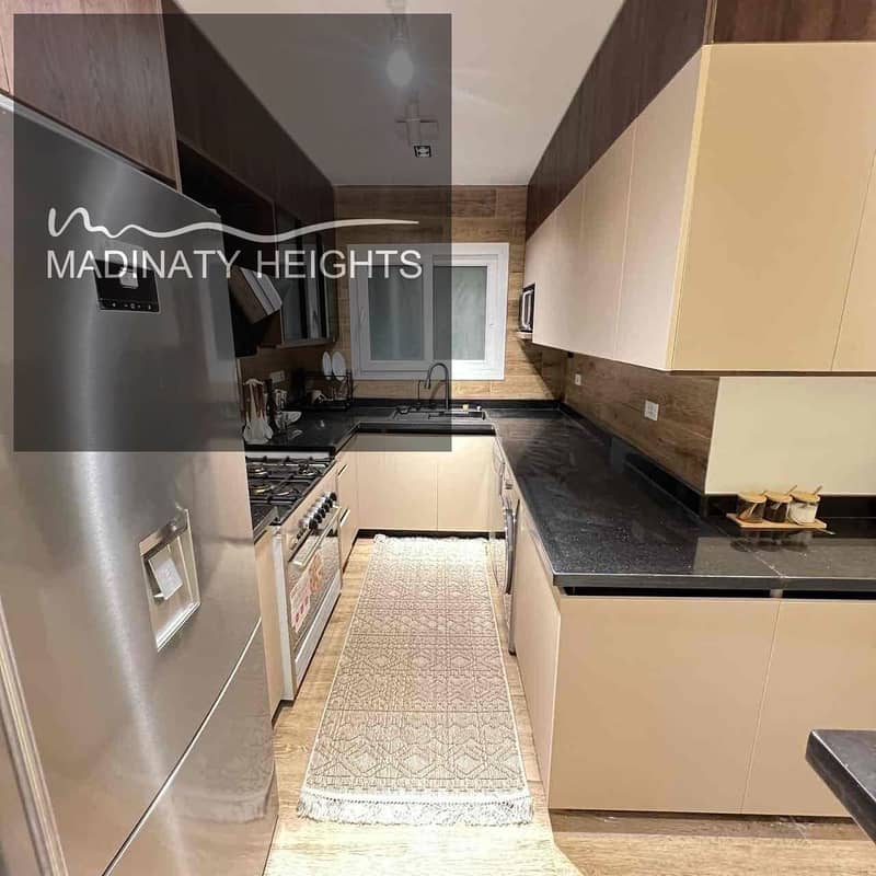 11 92aded6d-2437-481b-b264-ccf2d685df91. jpg