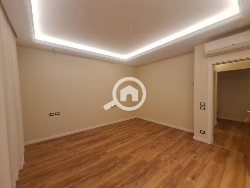 12 WhatsApp Image 2024-10-01 at 11.33. 20 AM. jpeg