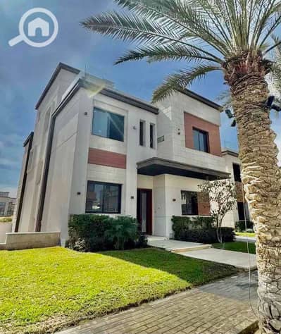 فیلا 5 غرف نوم للبيع في القاهرة الجديدة، القاهرة - IMG_9744. jpg