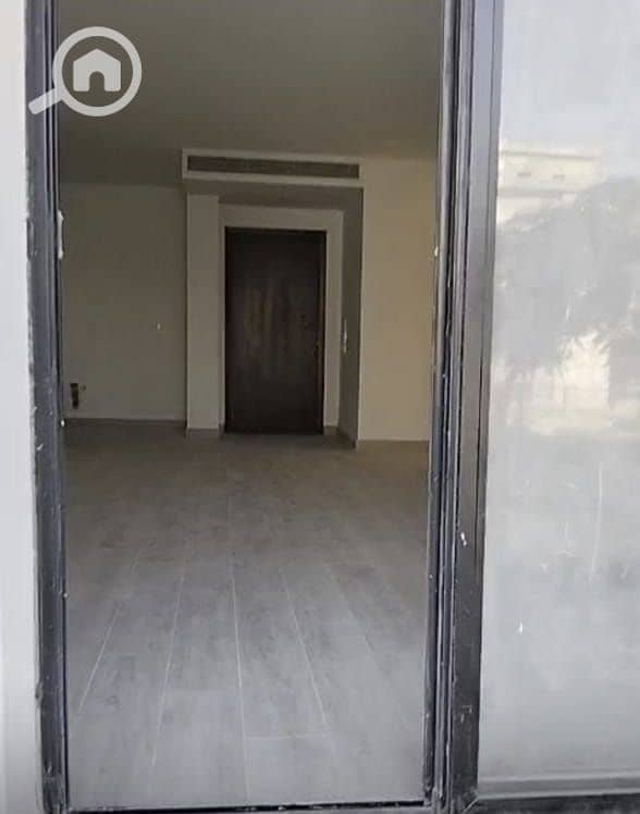 4 WhatsApp Image 2025-11-03 at 13.40. 54_b7c50232. jpg