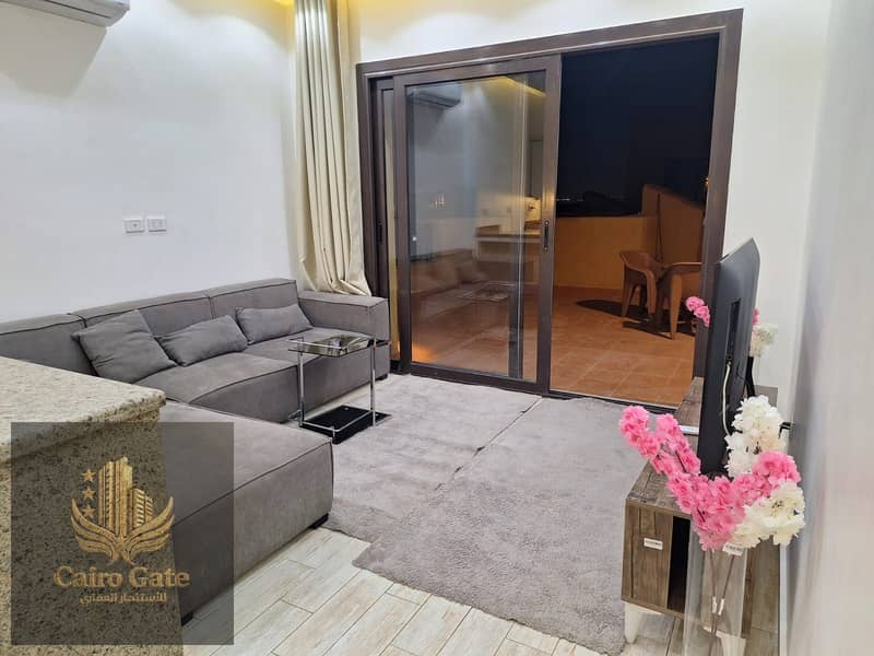 6 d21ef3e9-8553-4899-b668-cafda7f54b90. jpg