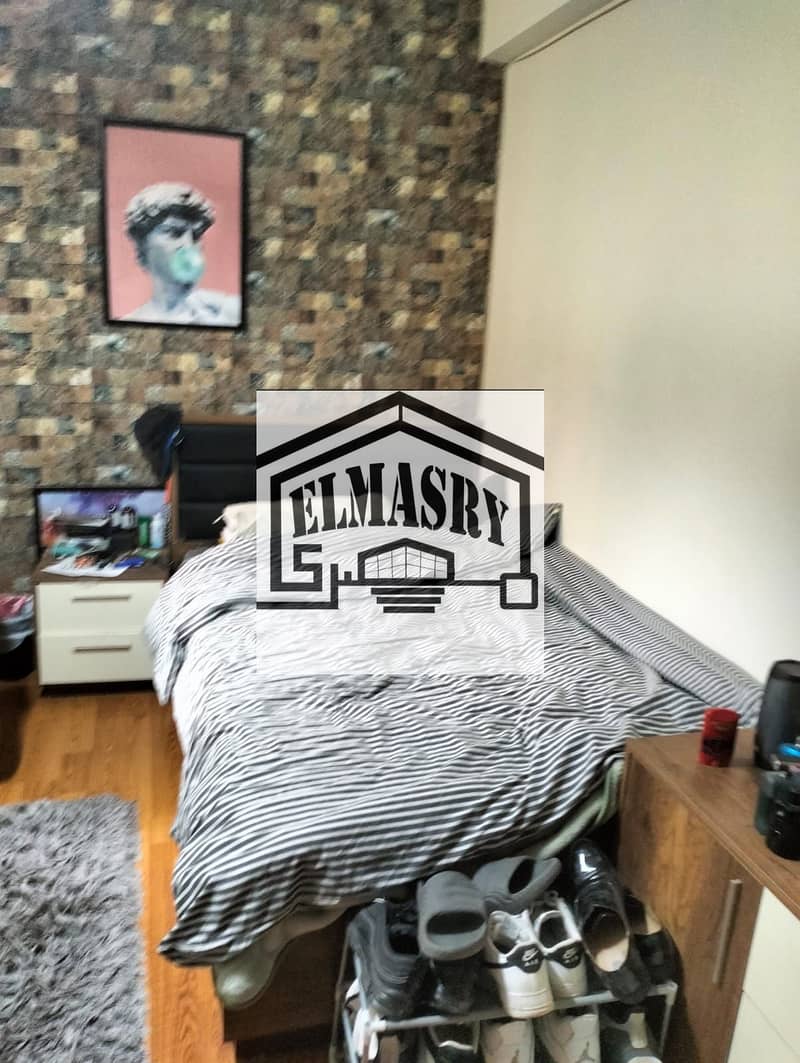 9 57f1bbb9-823e-4cf7-a280-2c9b79c27c41. jpg