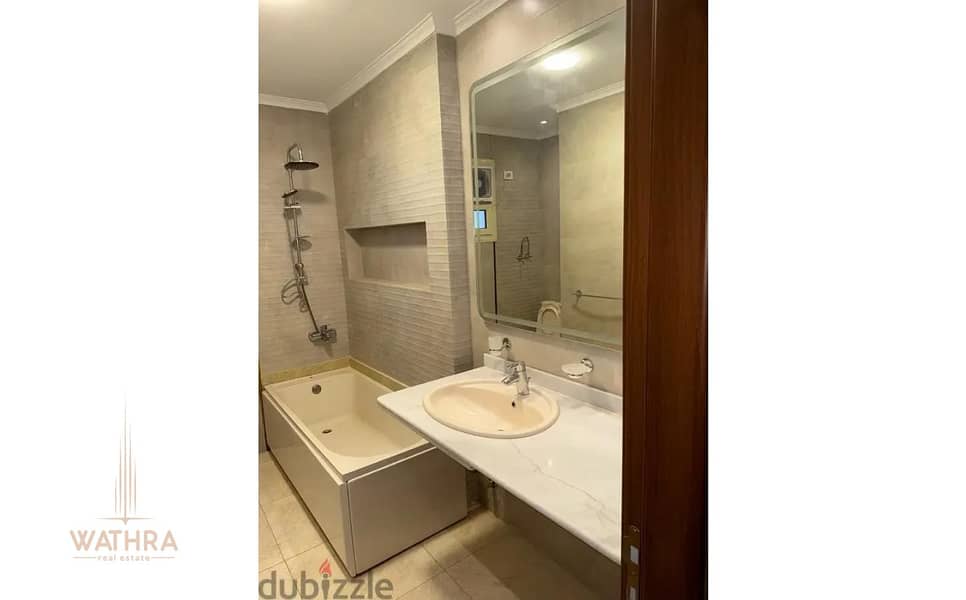 12 155864768-800x600. jpg