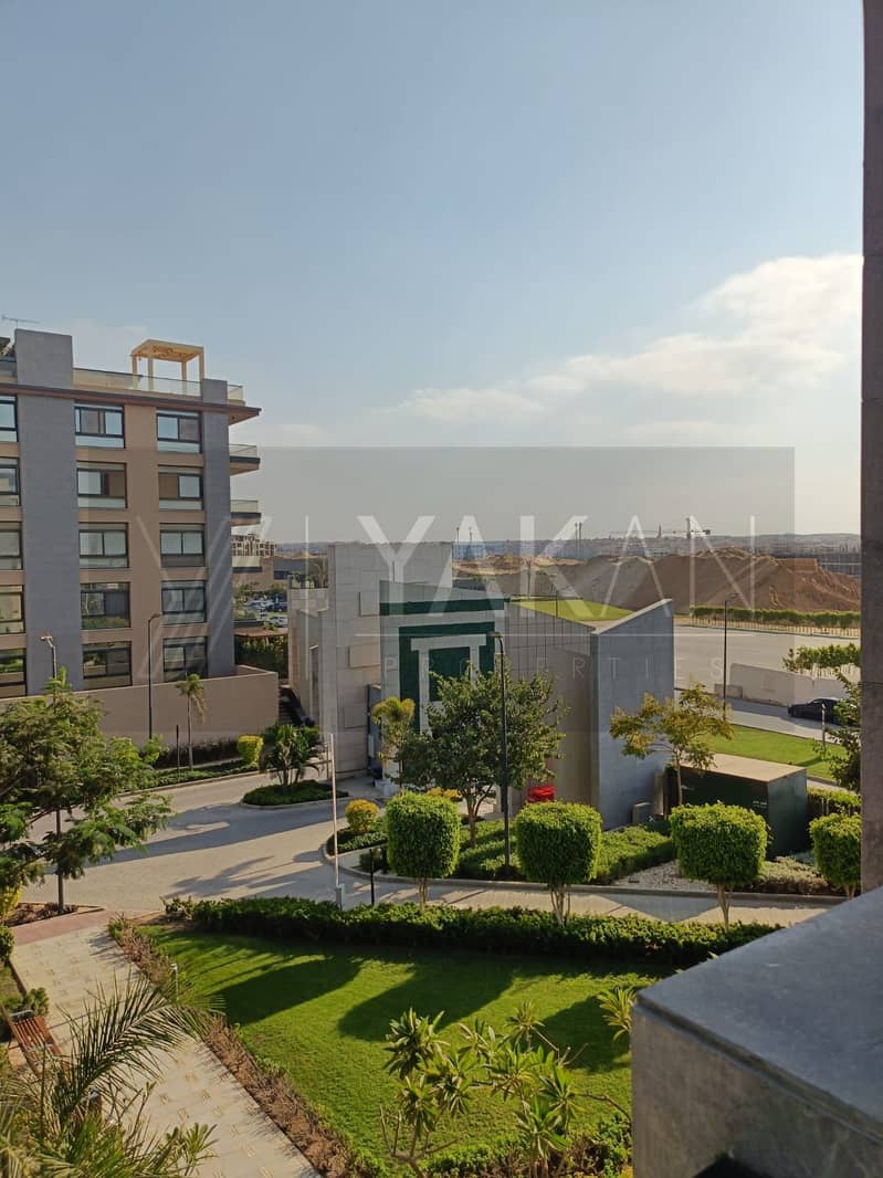 2 WhatsApp Image 2025-10-13 at 18.00. 12 (2). jpeg