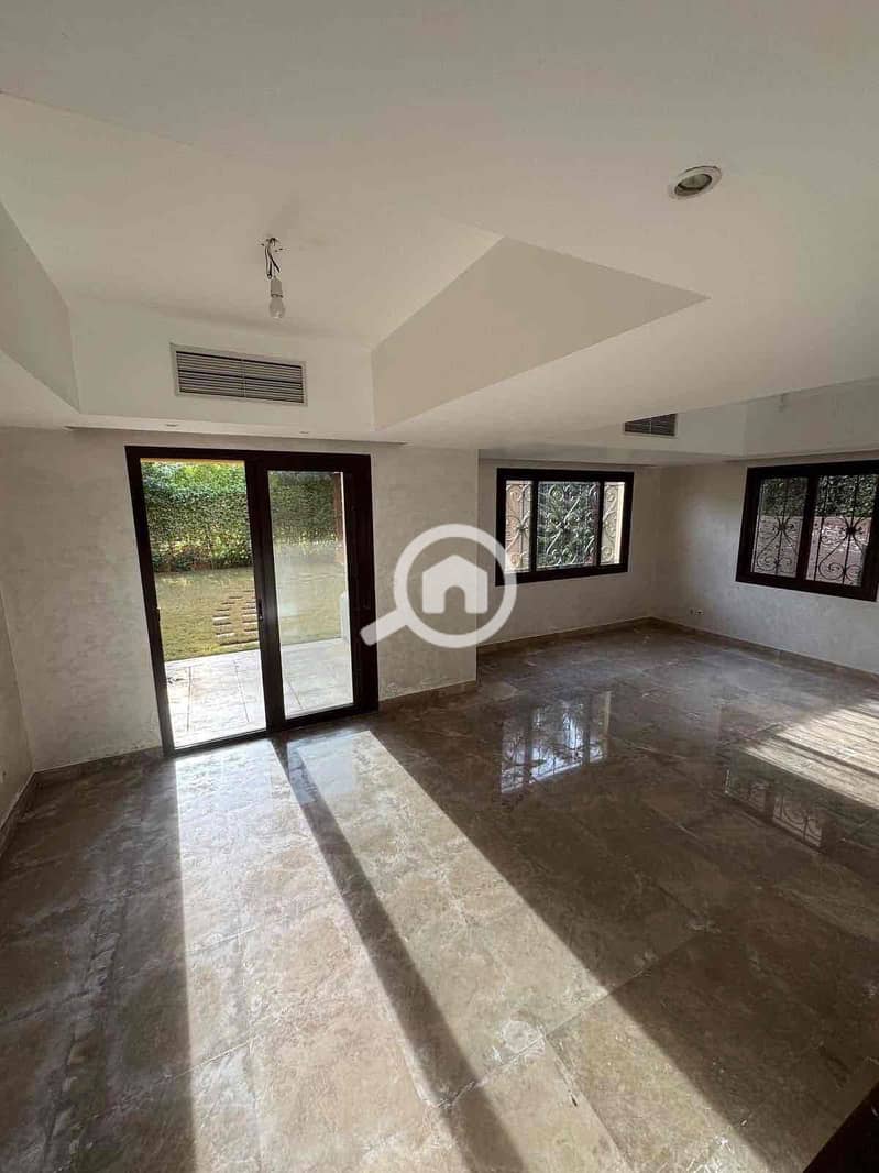 4 e835e8ae-d80a-4a6f-8b88-a62da82e769a. jpg