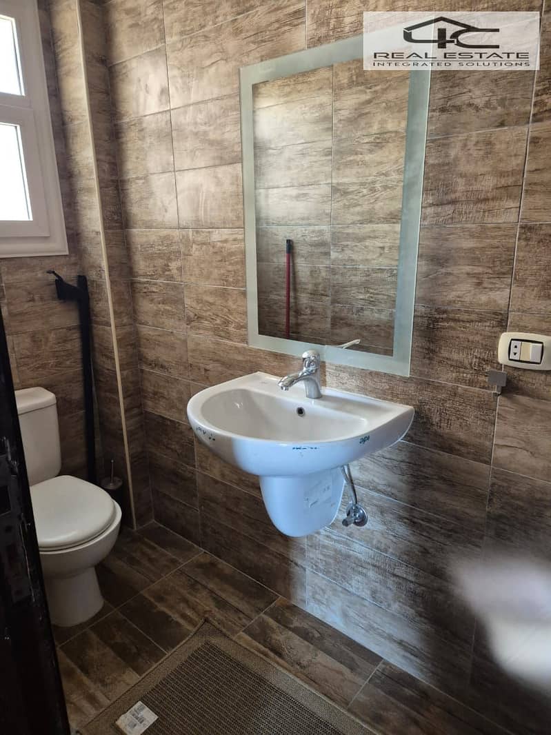 10 WhatsApp Image 2025-11-02 at 6.11. 53 PM. jpeg