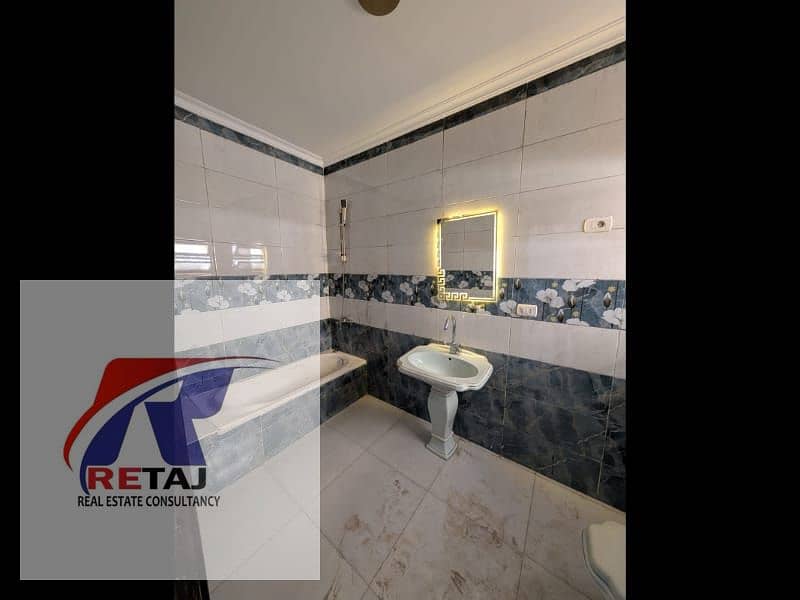 10 WhatsApp Image 2025-11-03 at 12.37. 49 (1). jpeg