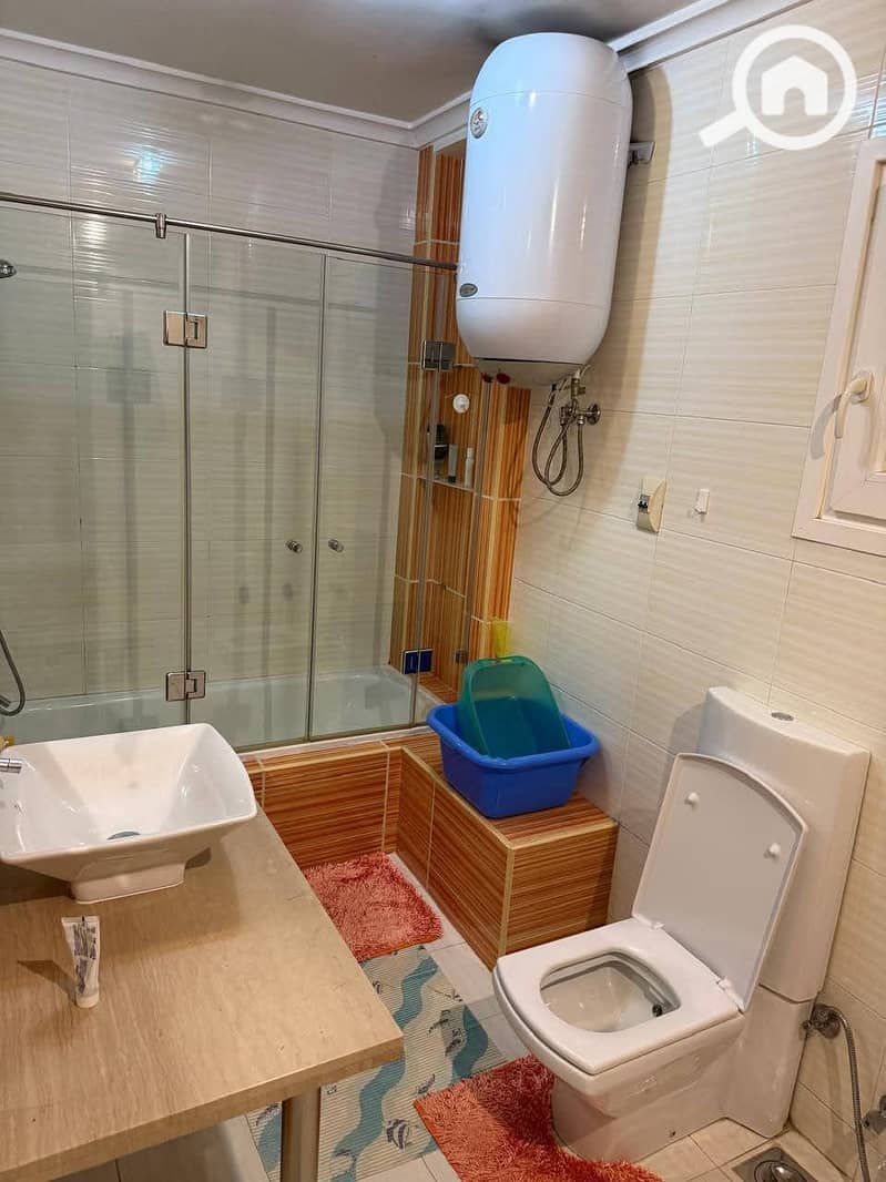 9 b6c850a9-6318-4917-af95-864820e320d0. jpeg