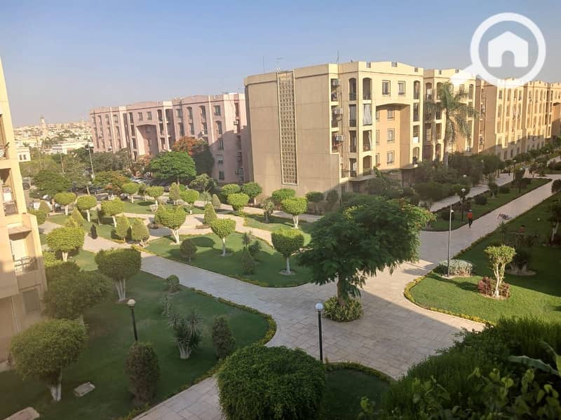 11 e47a487a-5126-4c36-9e77-ed0c61129ba4. jpeg