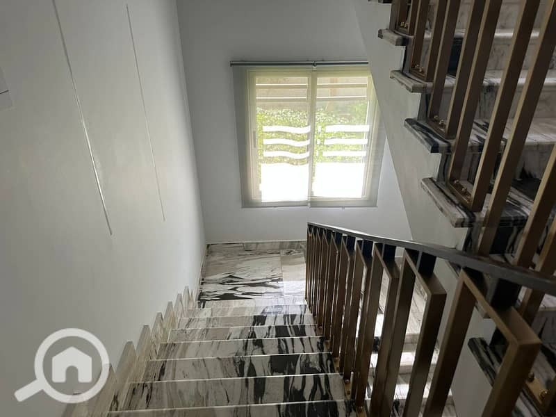 28 WhatsApp Image 2025-10-22 at 11.46. 29 AM (1). jpeg