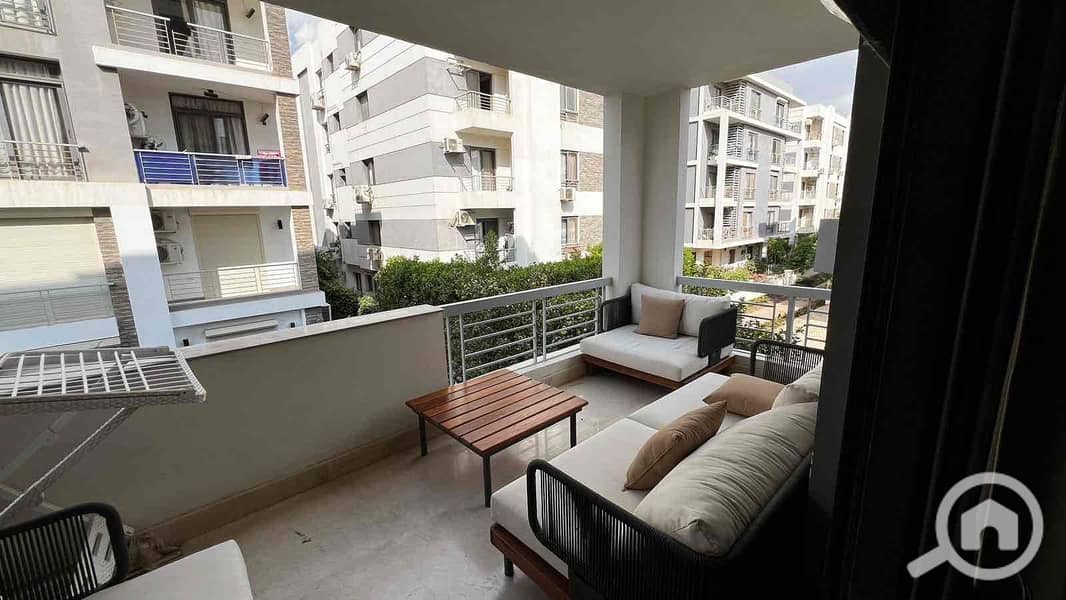 6 86f69aa6-d56c-4250-acec-1a0cba1da205. jpg