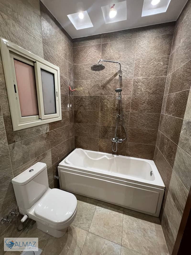 9 WhatsApp Image 2025-11-03 at 10.52. 59 AM. jpeg