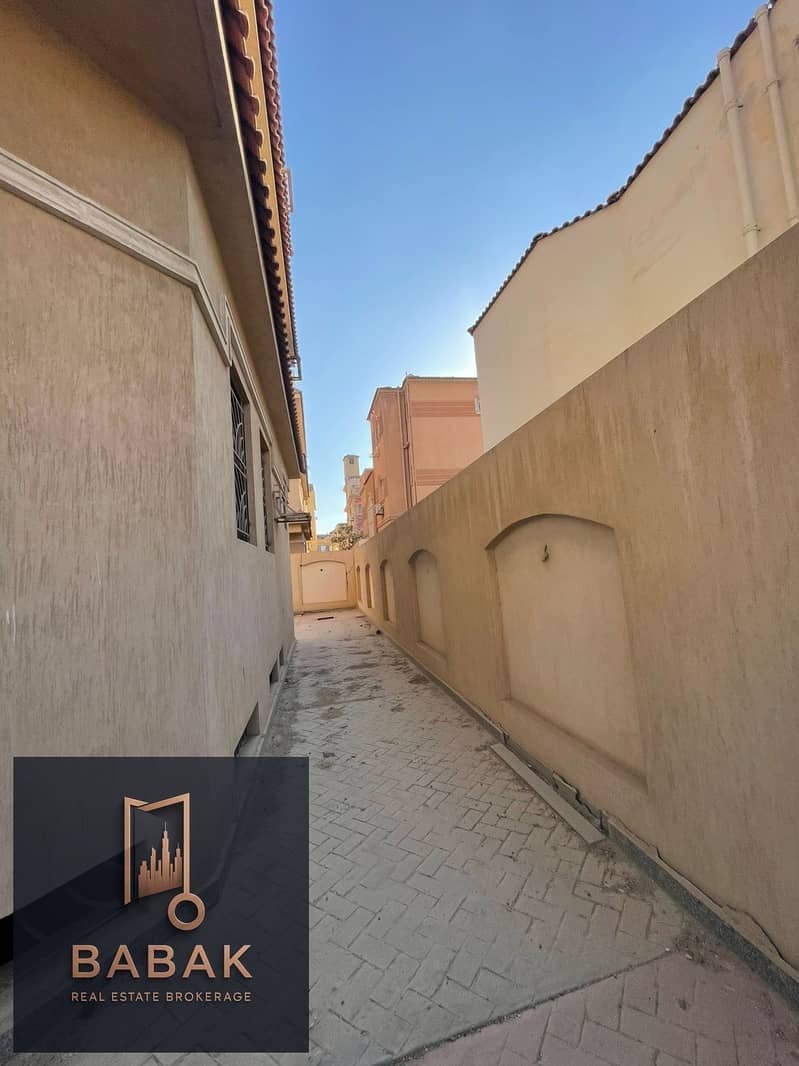 6 WhatsApp Image 2025-11-03 at 11.50. 20. jpeg