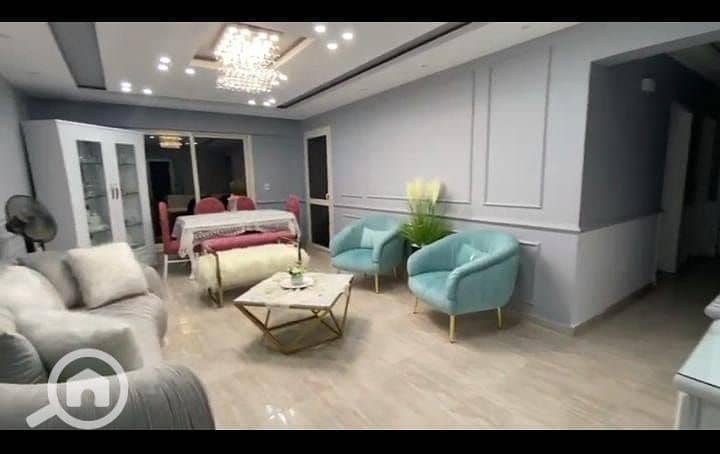 4 fc73d822-90a0-42c2-abfc-088b7a2d966c. jpg