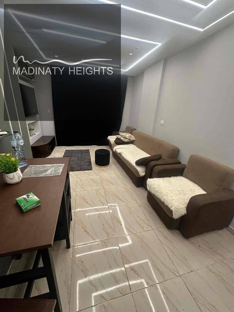 7 3C621938-46B0-4D04-93A7-59213B5C4C61. jpg