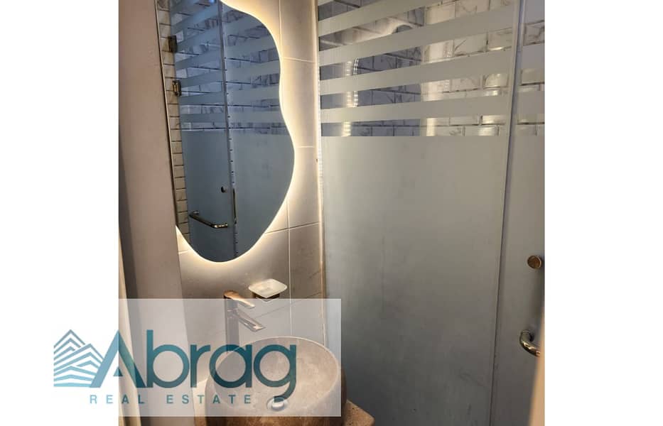 6 WhatsApp Image 2025-11-03 at 1.39. 56 PM (5). jpg