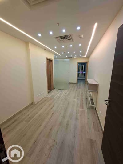 Office for Sale in New Cairo, Cairo - ٢٠٢٥١٠١٦_١٩٠٦٢٧. jpg