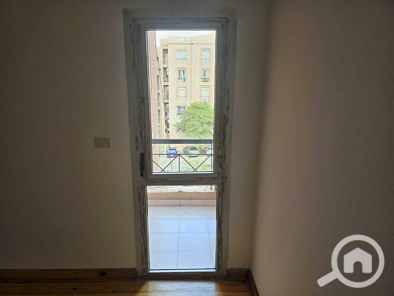 8 WhatsApp Image 2025-11-03 at 15.31. 33_423dc6a6. jpg