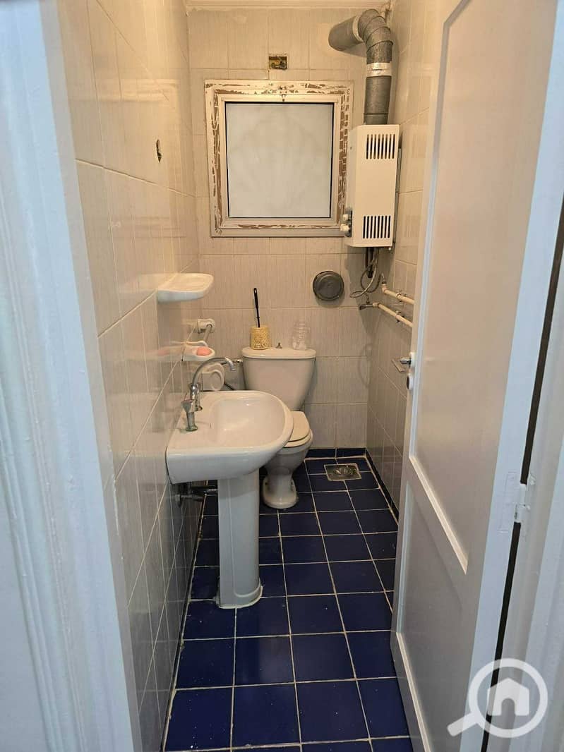 10 WhatsApp Image 2025-11-03 at 15.31. 34_76ecd726. jpg