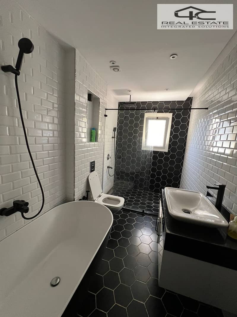 11 WhatsApp Image 2025-11-02 at 5.49. 56 PM (2). jpeg