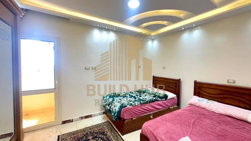 8 2a5953d5-109d-43b7-8a56-5784e00005d4. jpeg