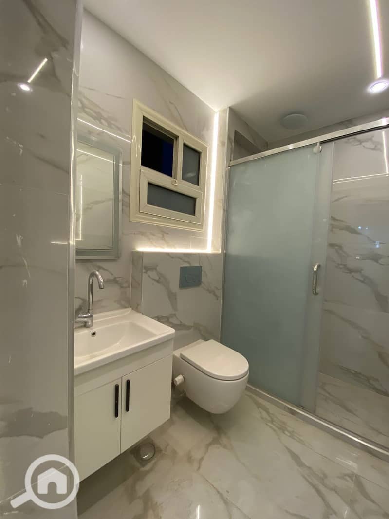 5 WhatsApp Image 2025-11-03 at 11.46. 48 AM (2). jpeg