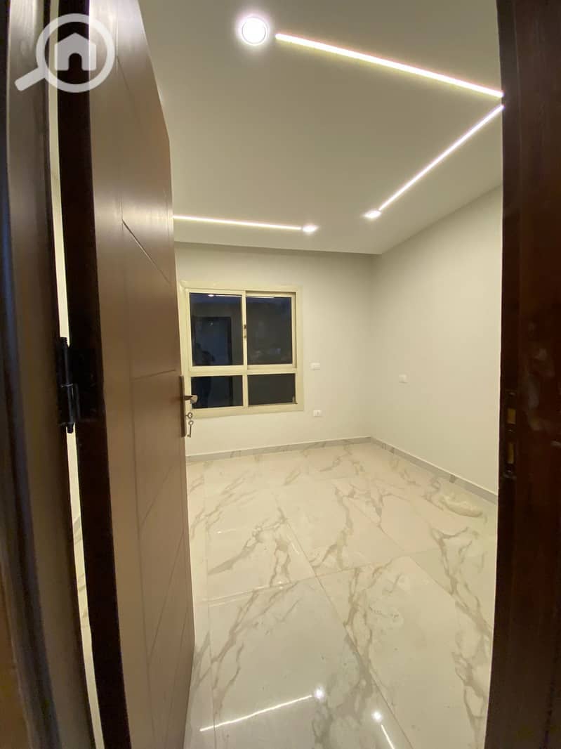 8 WhatsApp Image 2025-11-03 at 11.46. 48 AM. jpeg