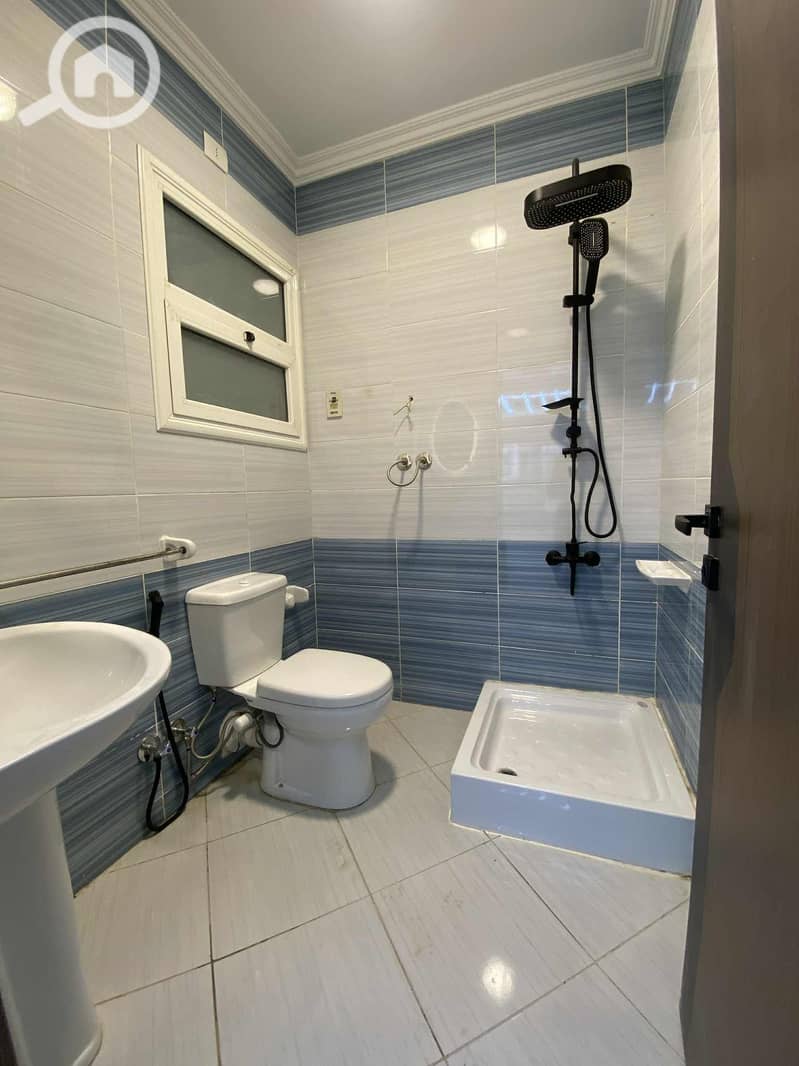 2 WhatsApp Image 2025-11-03 at 1.38. 55 PM (1). jpeg