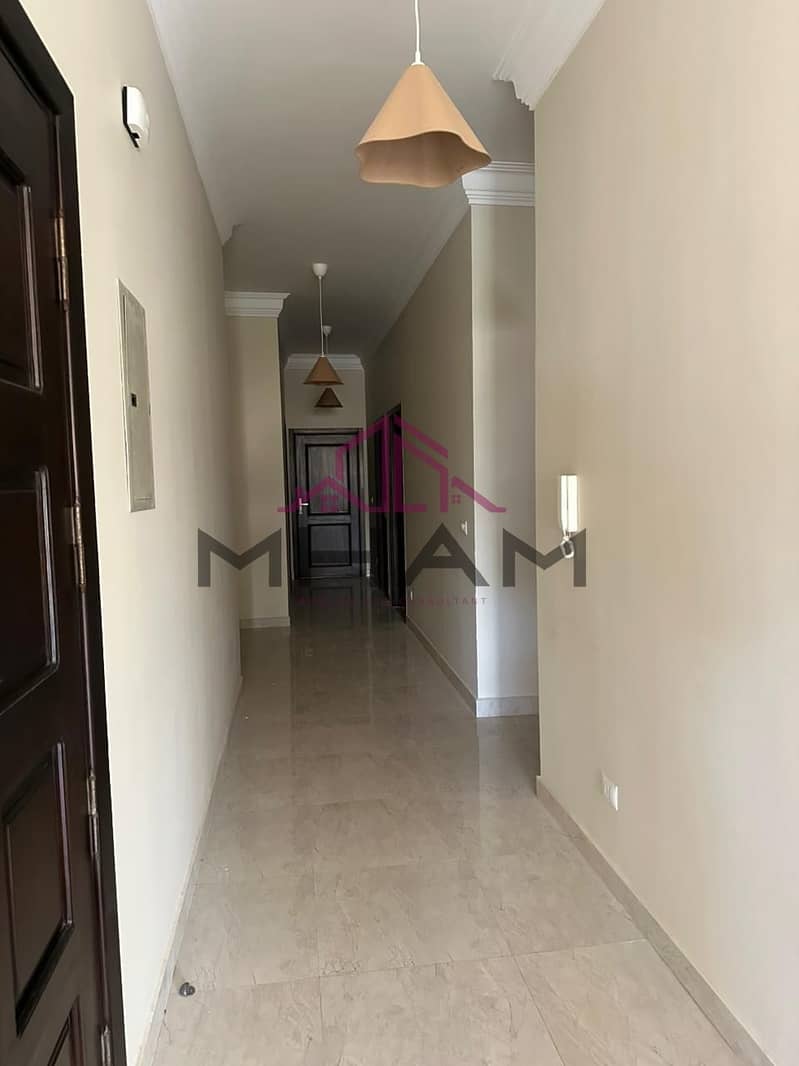 15 photo_6028318511169914287_y. jpg