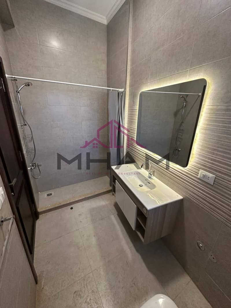 17 photo_6028318511169914289_y. jpg