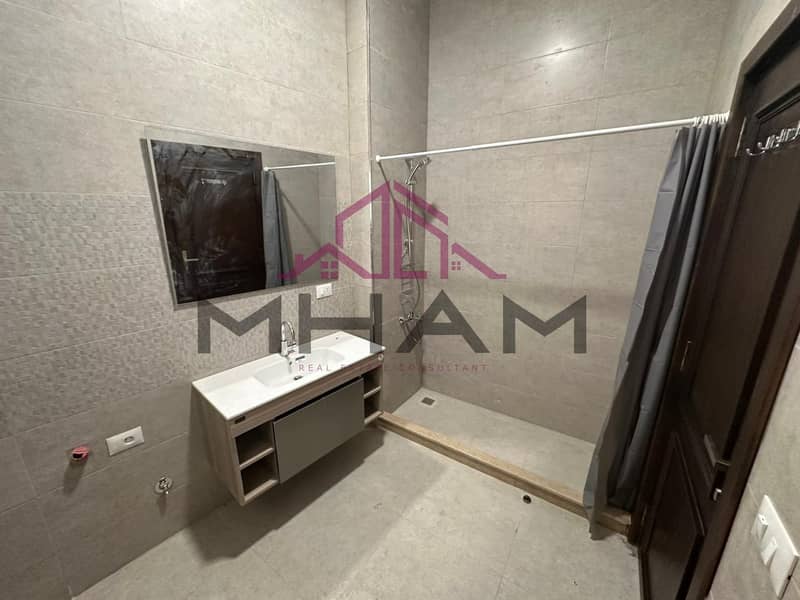 19 photo_6028318511169914291_y. jpg