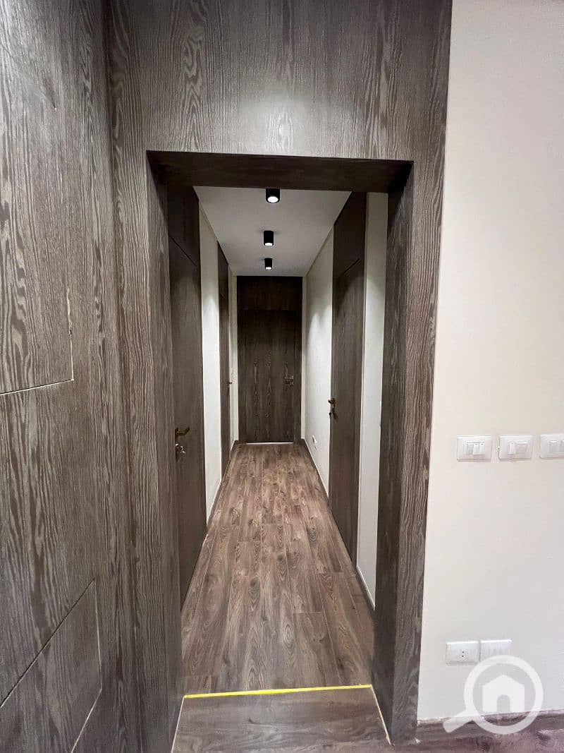 8 074f41c7-2ff9-4b68-a0f3-920cdd971ceb. jfif. jpg