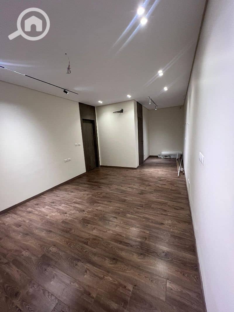 21 b431a6a0-d9d5-43ef-9166-56a8f312799d. jfif. jpg