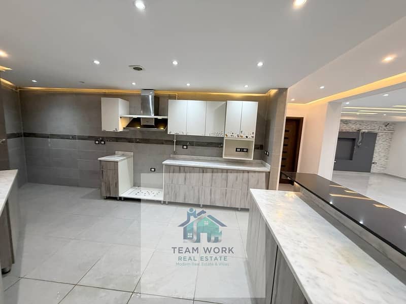 32 WhatsApp Image 2025-10-29 at 4.43. 19 PM. jpeg